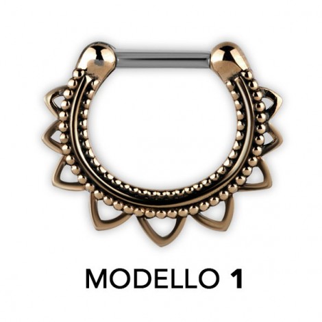 Tribal Brass Septum Clickers Modello 1